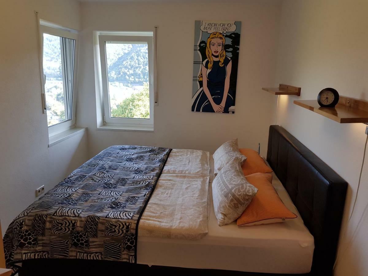 באד אמס Ferienwohnung Sonnenfels **** מראה חיצוני תמונה